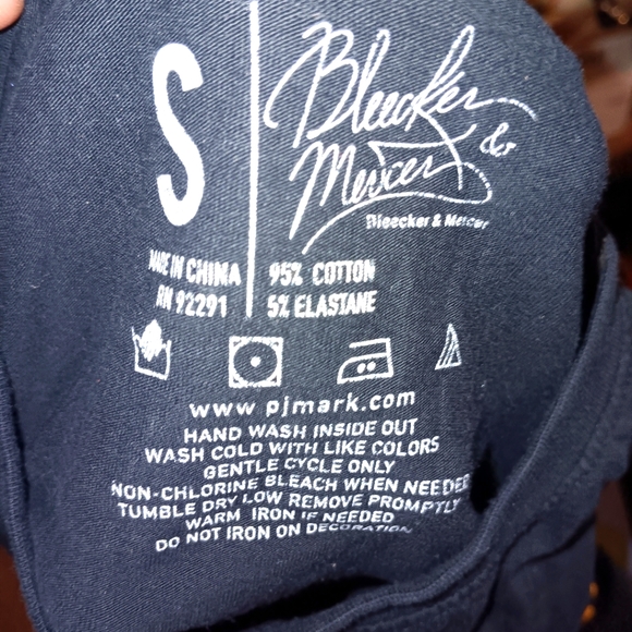 Men's Bleecker And Mercer small tshirt must see - Picture 3 of 3